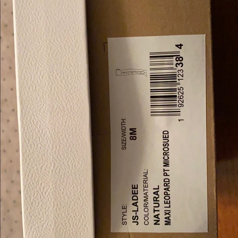 Jessica Simpson Boot - Picture 2 of 2